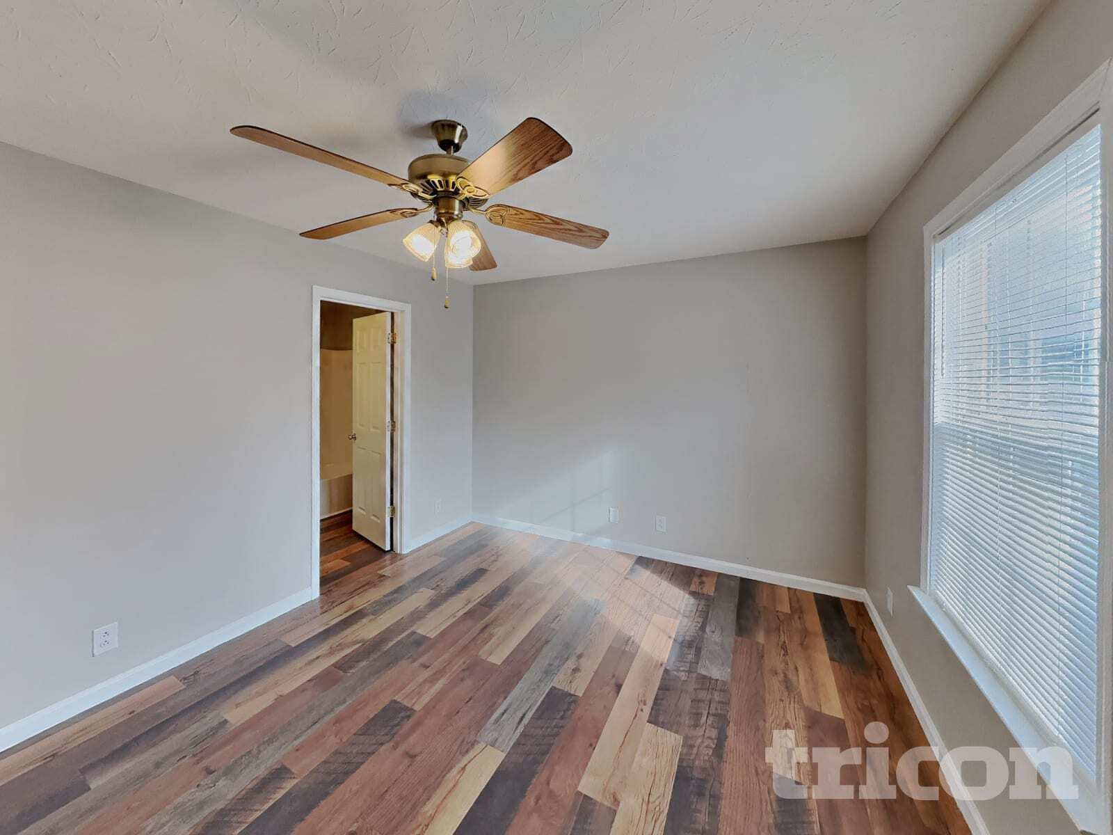 Building Photo - 1150 E 17th Ave