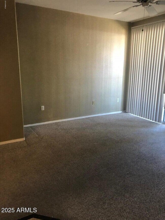 Building Photo - 11375 E Sahuaro Dr