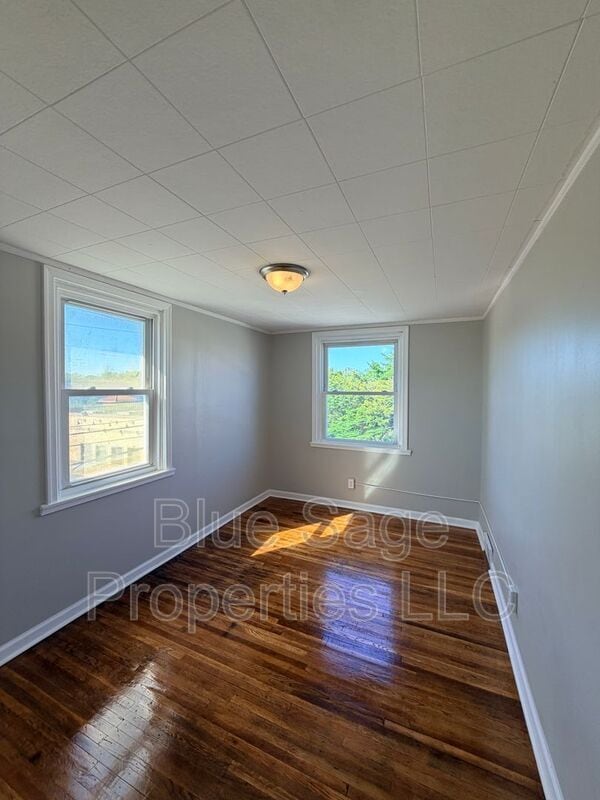 Building Photo - 66 Folcroft Ave