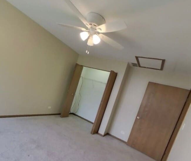 Building Photo - 1645 St Ann Dr