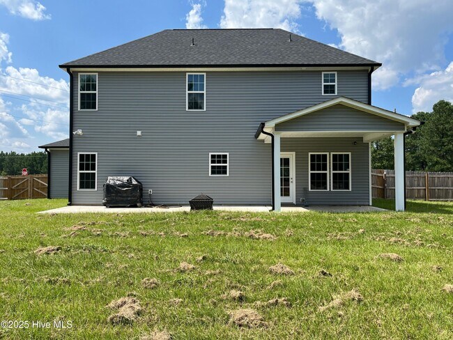 Building Photo - 1295 Reservation Rd