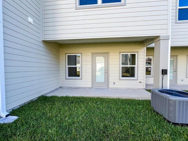 Building Photo - 2879 Leah's Ln