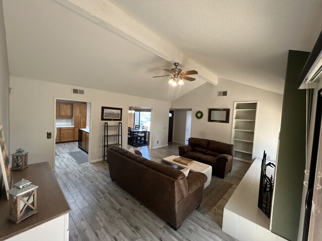Building Photo - 44210 Anacapa Way