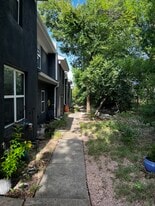 Building Photo - 6211 Manor Rd