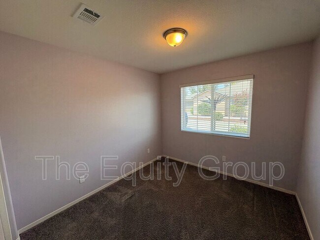 Building Photo - 2113 N Highland St
