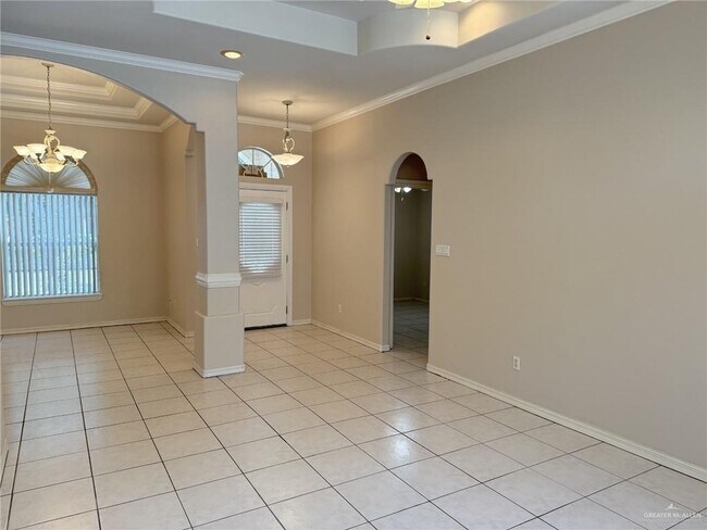 Building Photo - 3707 San Gerardo St
