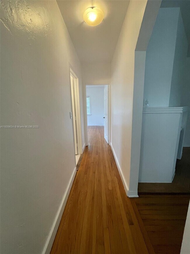 Building Photo - 845 Lorca St