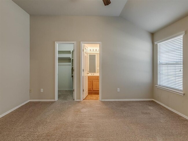 Building Photo - 3624 Green Apple Pl