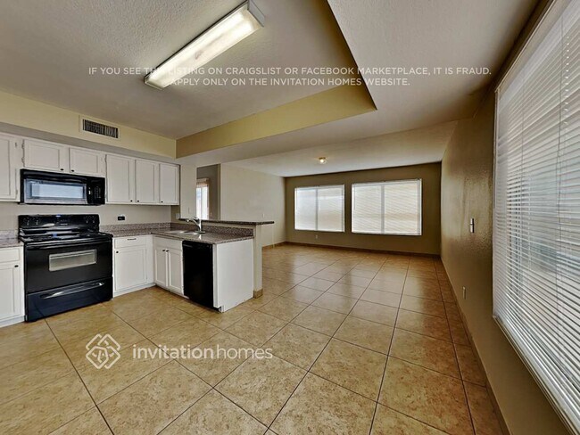 Building Photo - 20841 N 3rd Ave