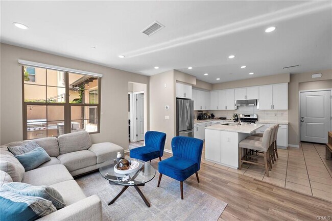 Building Photo - 107 Tubeflower