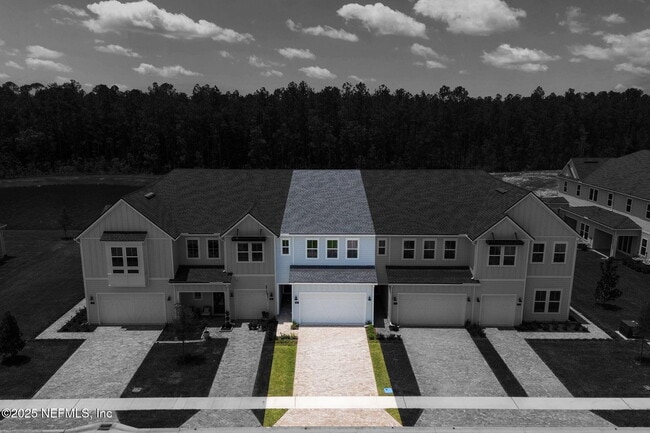 Building Photo - 65 Delwood Wy
