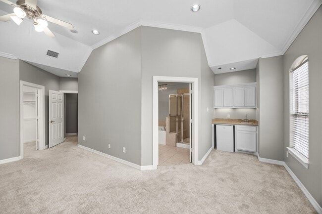 Building Photo - 7930 Stoneyway Dr