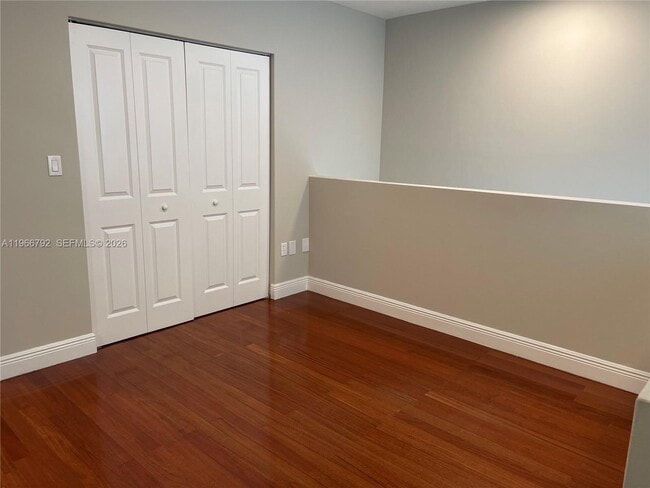 Building Photo - 3191 Ohio St