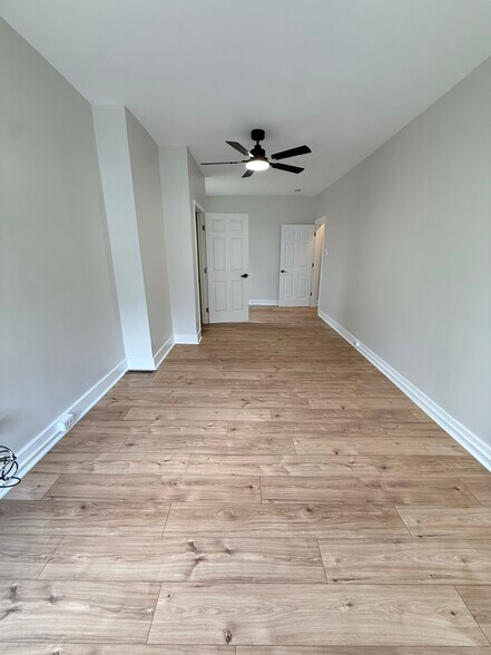 Building Photo - 1631 Mount Rose Ave