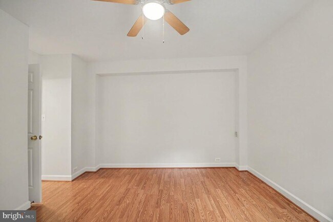 Building Photo - 4318 N Pershing Dr