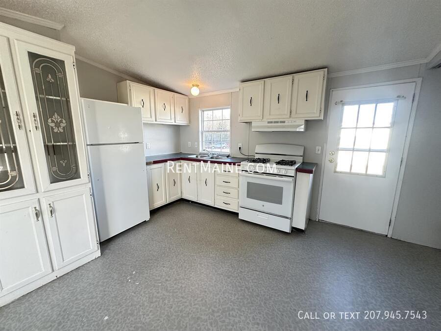 Building Photo - 20 Bearberry Rd