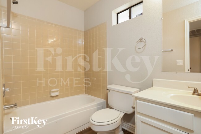 Building Photo - 3717 W Tierra Buena Ln
