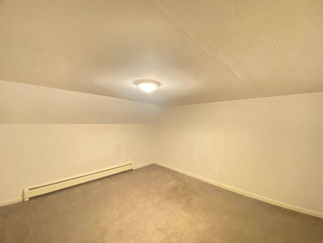 Building Photo - 94 Millville St