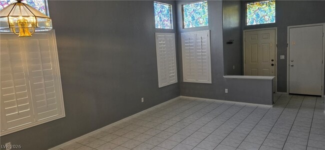 Building Photo - 9007 Dulcimer Ln