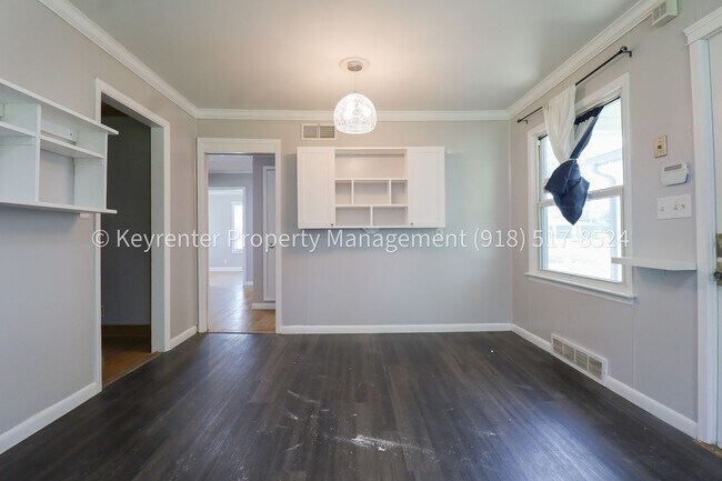 Building Photo - 9344 E 3rd Pl
