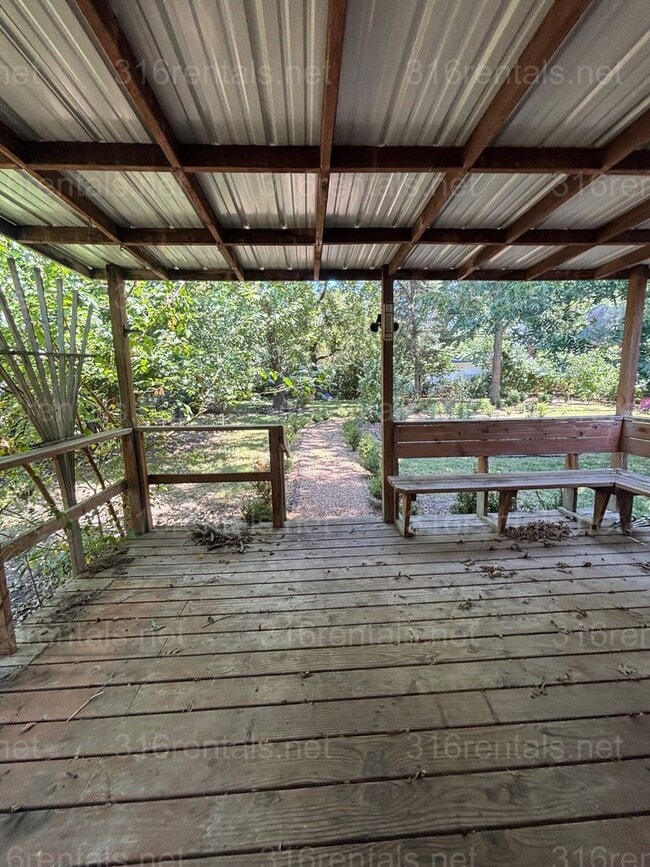 Building Photo - Three bedroom one bath house available now!