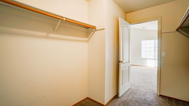 Building Photo - 7202 Ruby Ct
