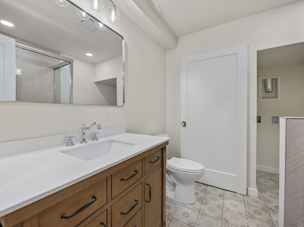 Building Photo - Columbia