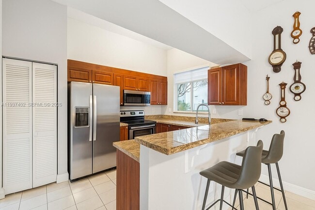 Building Photo - 2730 SW 26th St