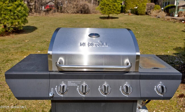 Building Photo - 91 Vista Dr