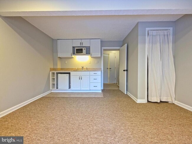 Building Photo - 1640 Fieldthorn Dr