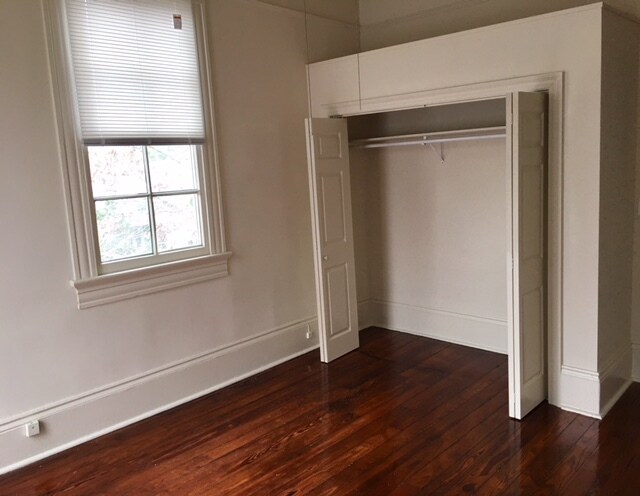 Building Photo - 8205 Freret St