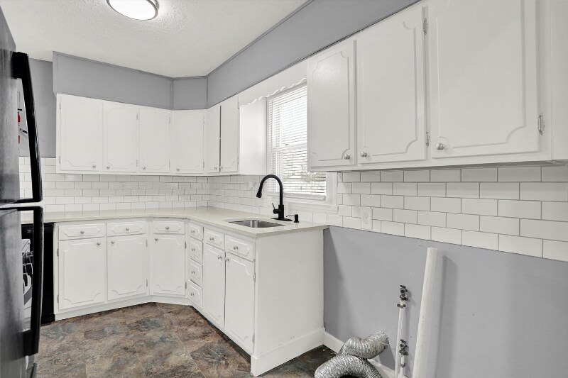 Building Photo - 3023 Adams St