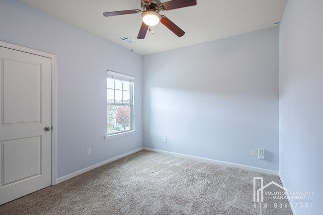 Building Photo - 332 Hardy Ives Ln