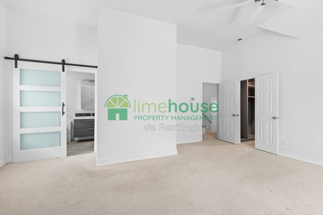 Building Photo - 948 Forest Lakes Cir