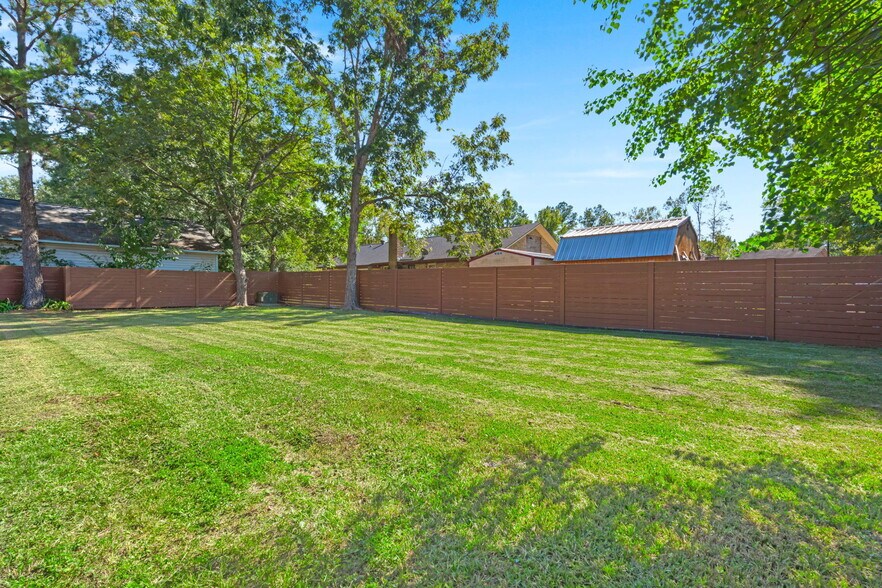 Building Photo - 12 Lighthouse Dr