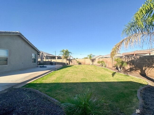 Building Photo - 8680 E 34th Ln
