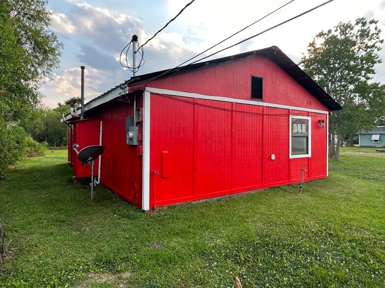 Building Photo - 118 Alabama St