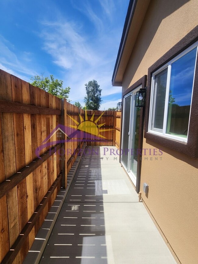 Building Photo - Brand New! 1 Bed 1 Bath 486sqft ADU