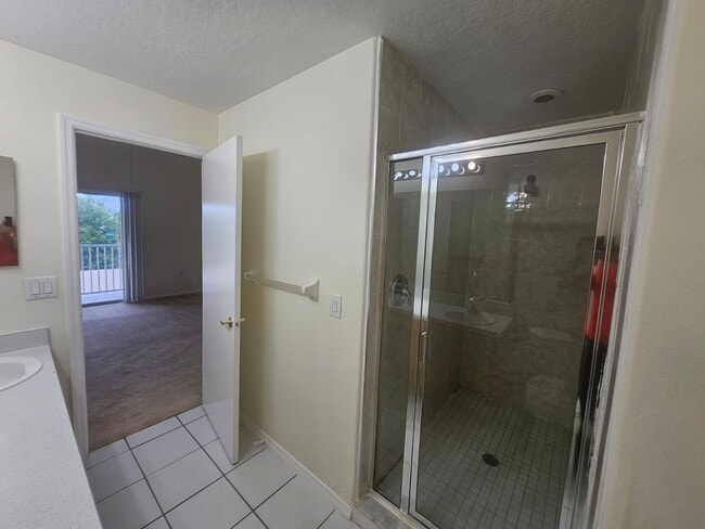 Building Photo - 13415 Fairway Glen Dr