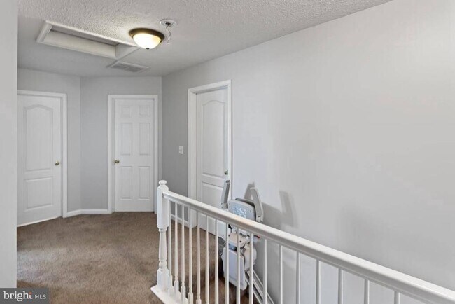Building Photo - 5971 Schooner Cir