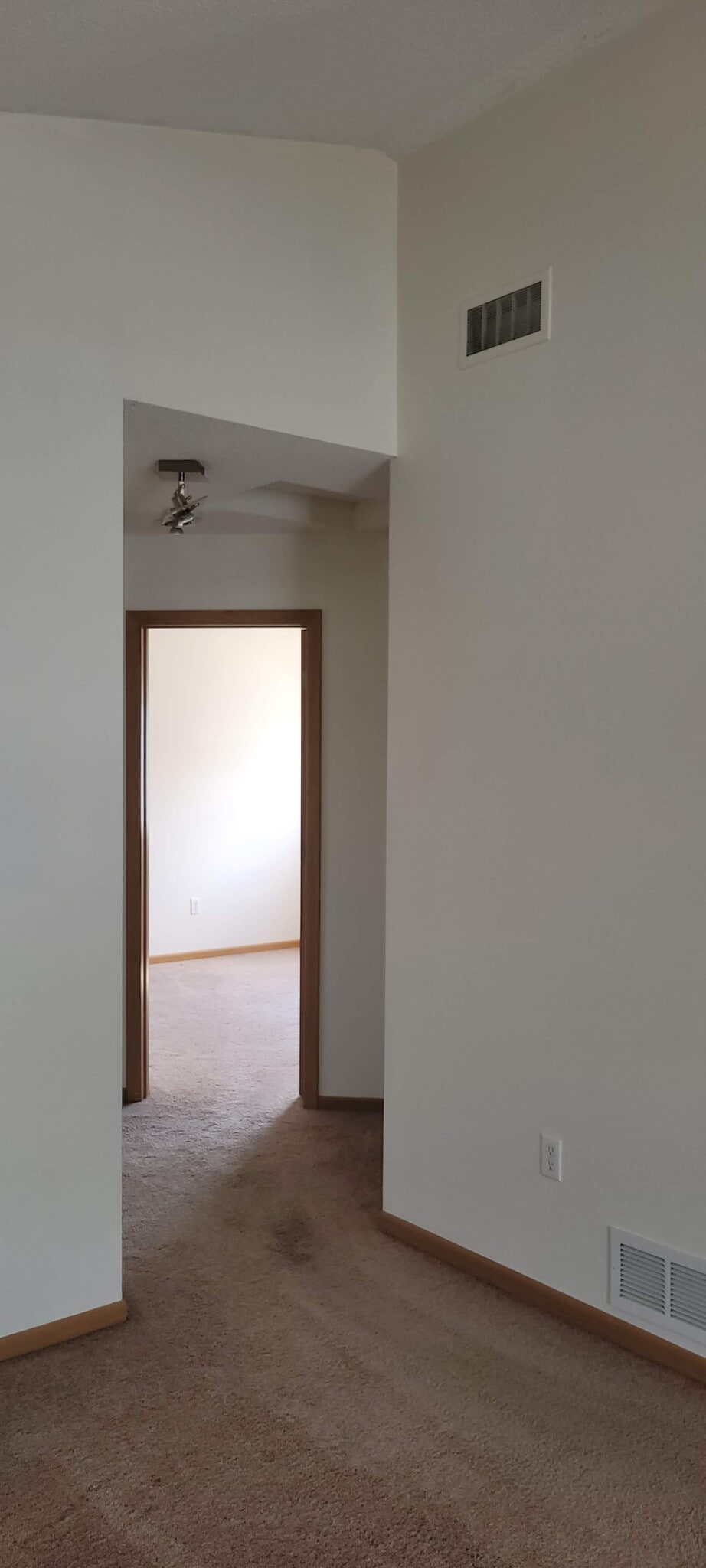 Building Photo - 8705 Glasgow Ln