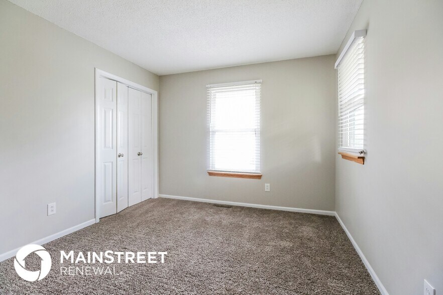 Building Photo - 306 Speck Ave