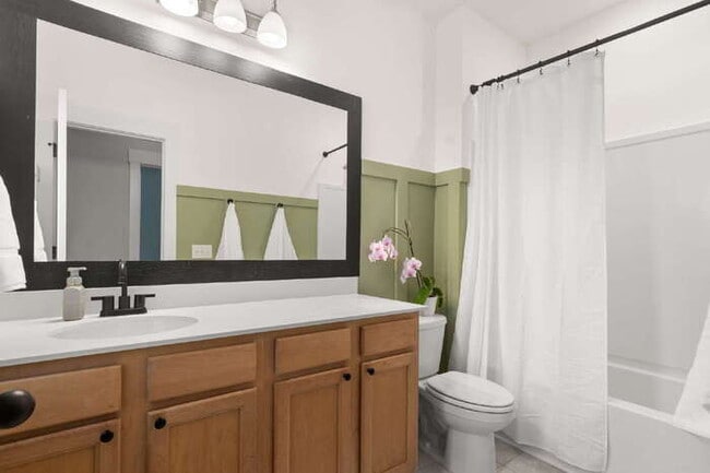 Building Photo - 115 Winding Branch Dr