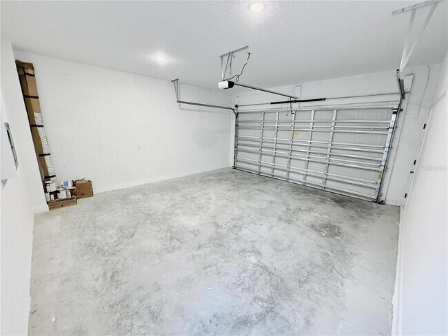 Building Photo - 12585 Clear Sapphire Dr