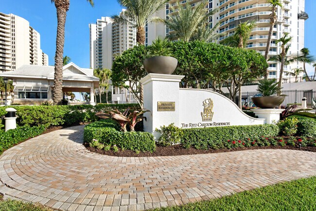 Building Photo - 2700 N Ocean Dr