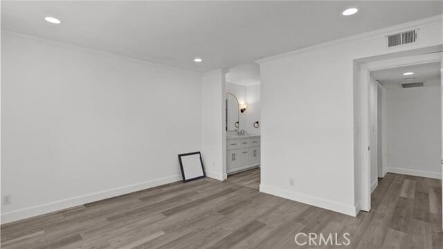 Building Photo - 10500 Sunland Blvd