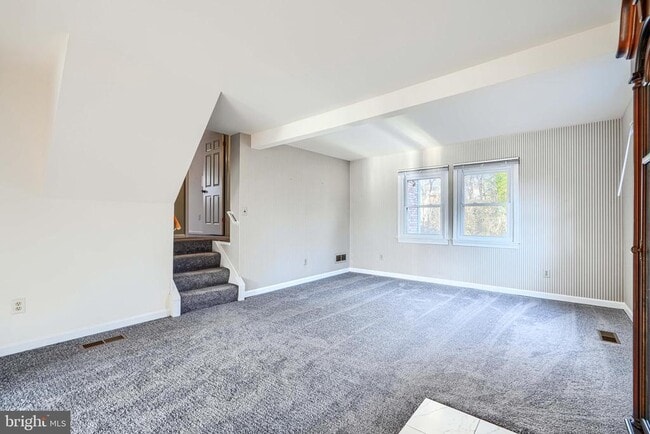 Building Photo - 4312 Silver Spring Rd