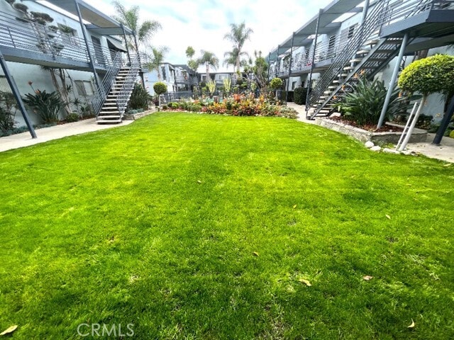 Building Photo - 931 W 19th St