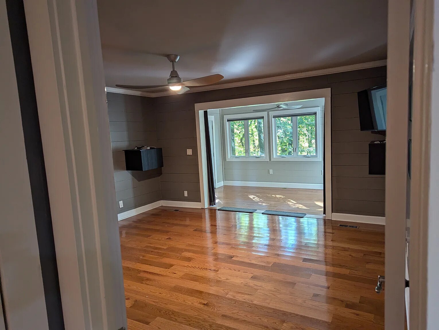 Building Photo - 505 Winding Way