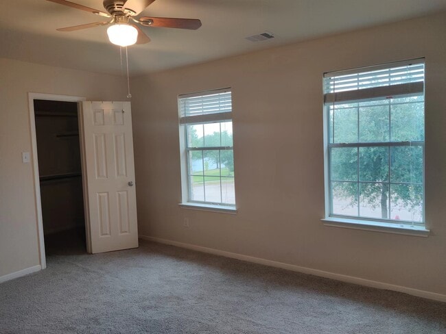 Building Photo - 3922 Camden Fields Ln